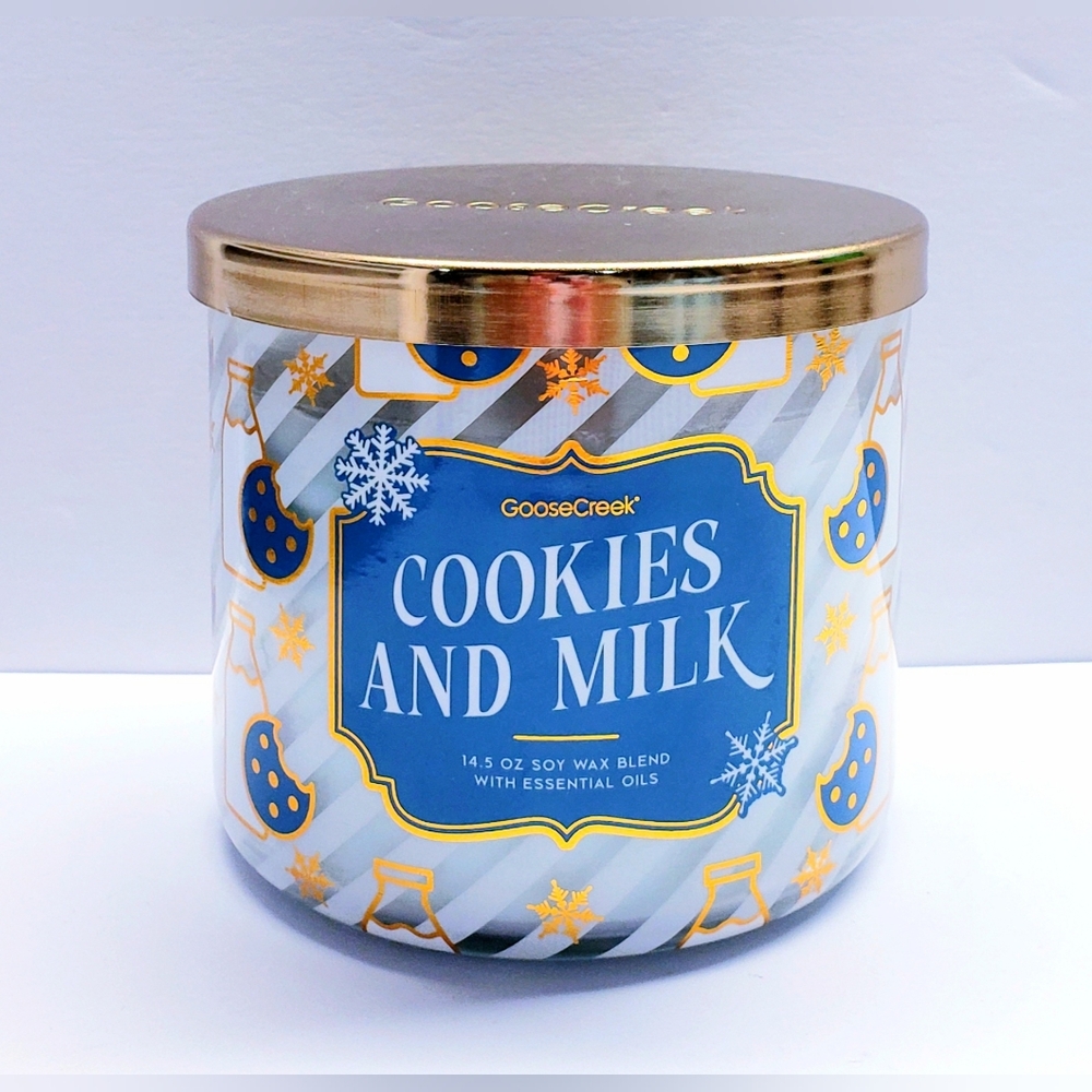 Goose Creek COOKIES & MILK Large 3-Wick Scented Candle, 14.5 oz